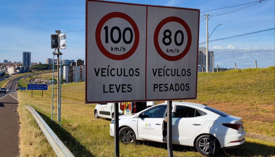 Em Franca, Ipem-SP verifica radar na rodovia SP-334